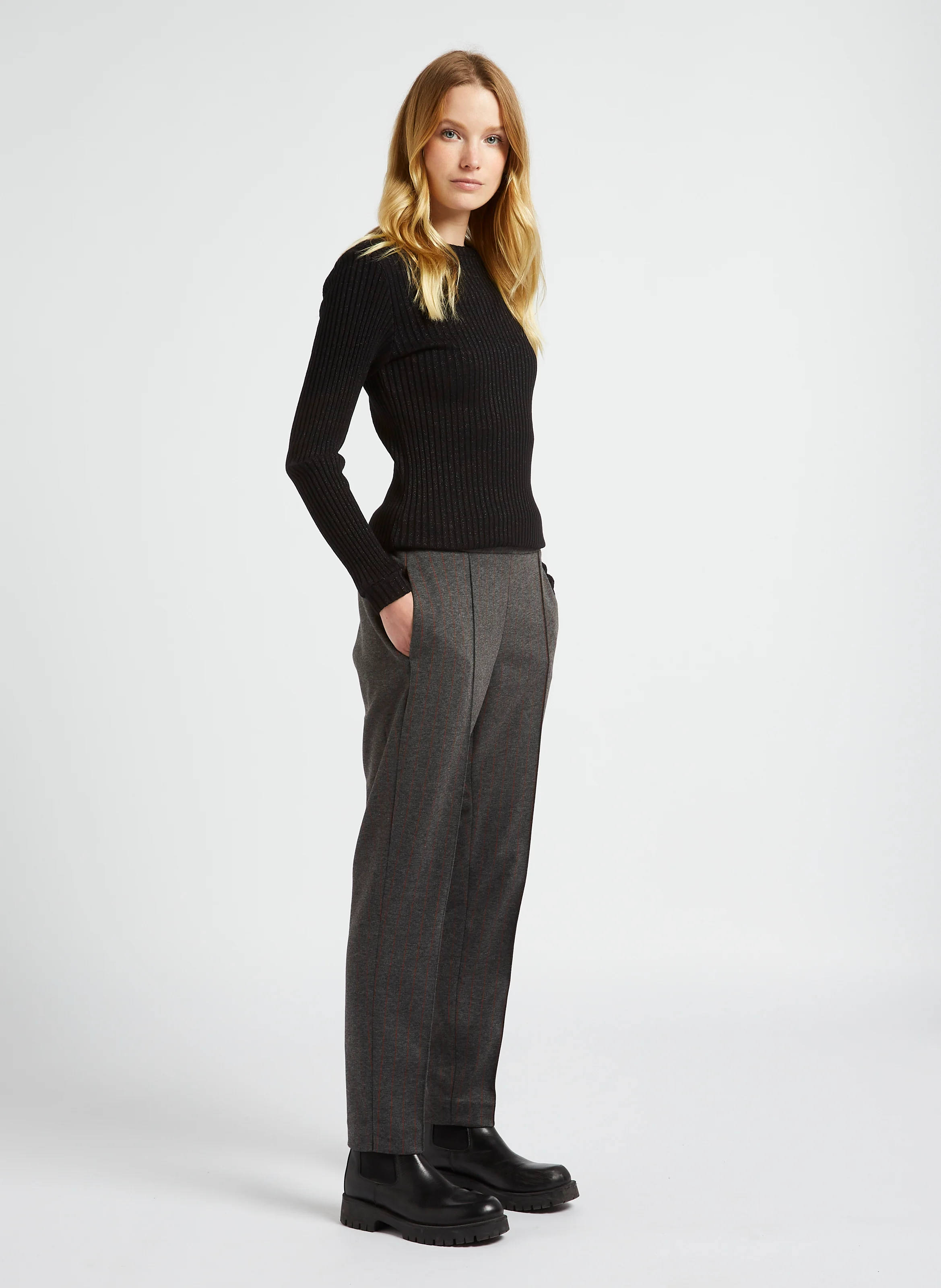 MALENE - Pull col rond en coton mélangé | Noir
