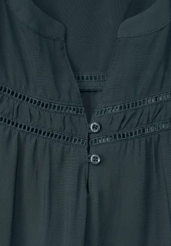 Viskosebluse mit Häkeldetail - cool vintage green