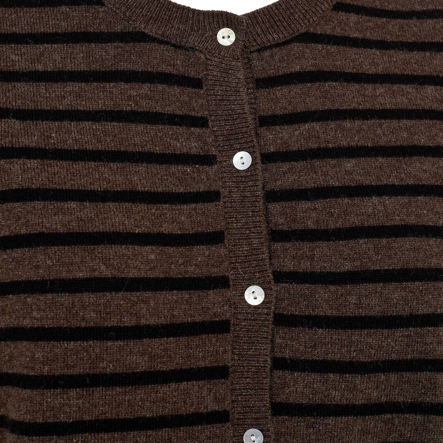 Sofie Schnoor Cardigan 7141 dark brown black striped