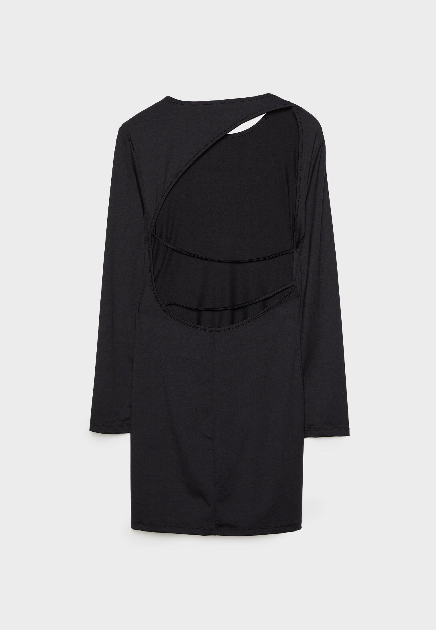 Vestido com costas abertas