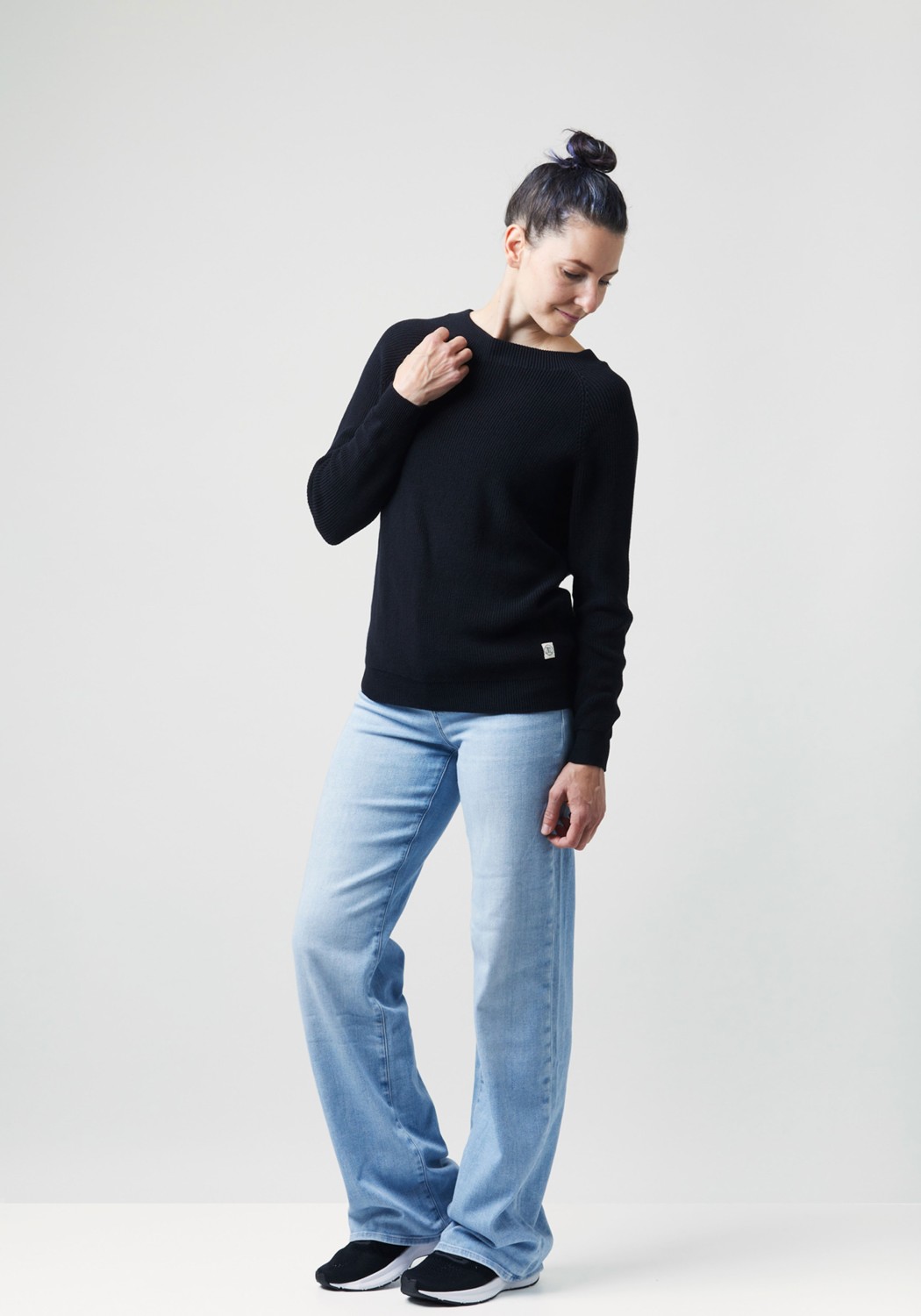 WE ARE ZRCL Damen-Strickpullover Alma Swiss Edition Black