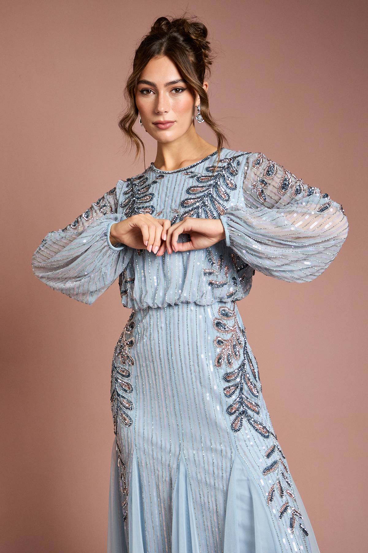 Coast Robe Midi à Manches Longues avec Appliqués Floraux Perlés