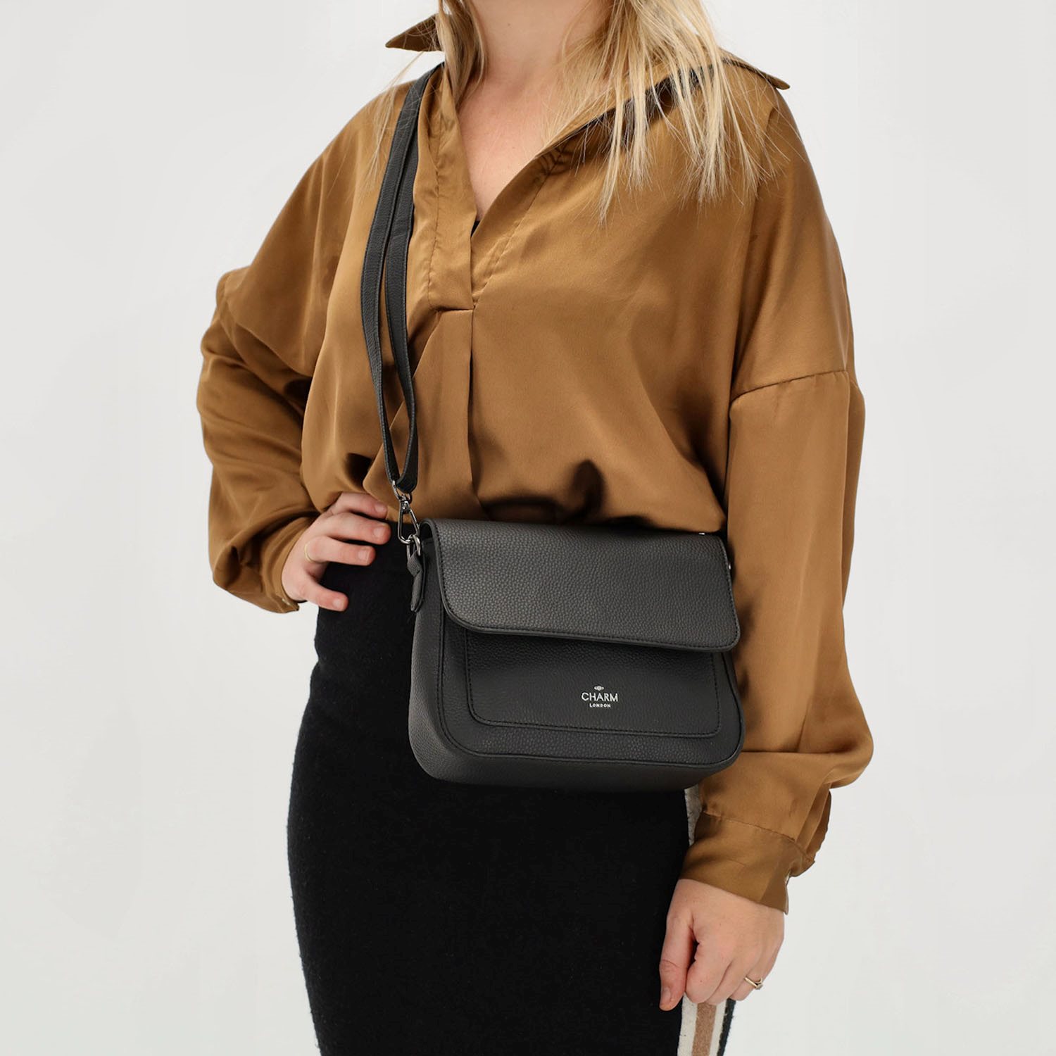 Charm London New York Shoulderbag black