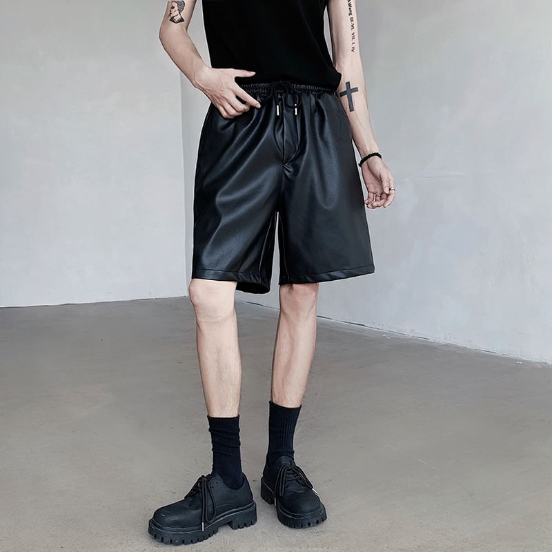 VEAZ - Bermudashorts van imitatieleer met trekkoord in de taille