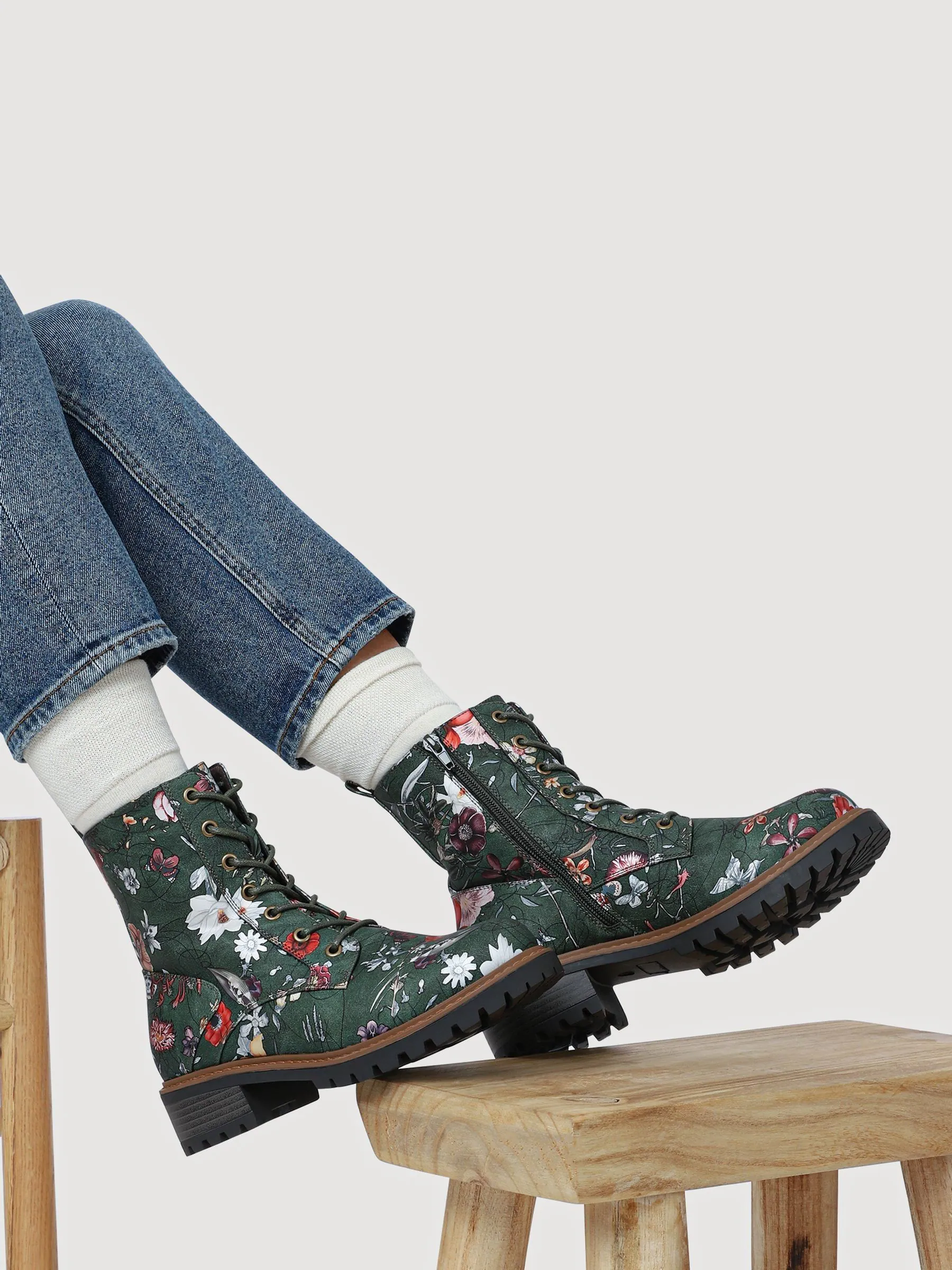 Groen - Pavers Wide Fit Lace-Up Ankle Boots