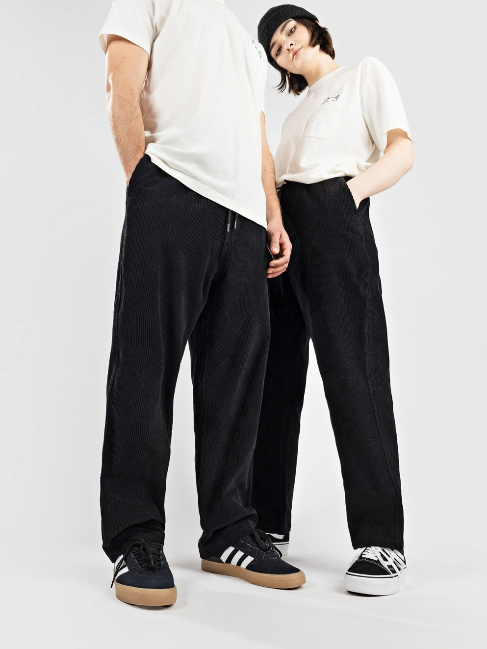 Blue Tomato Cord Skate Pants black