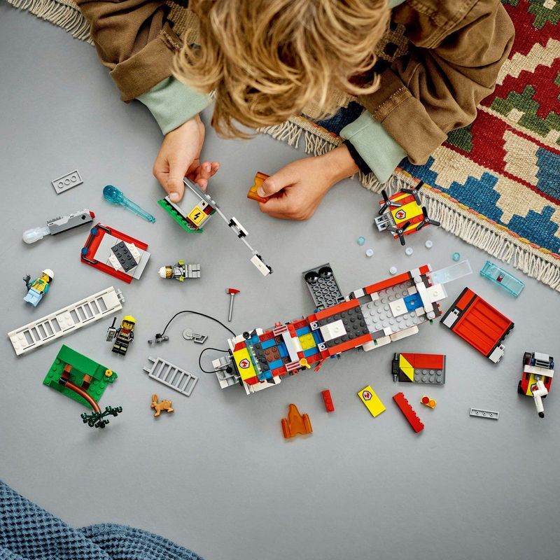 LEGO - City 60374 - Brandweerwagen - Rood - Kunststof