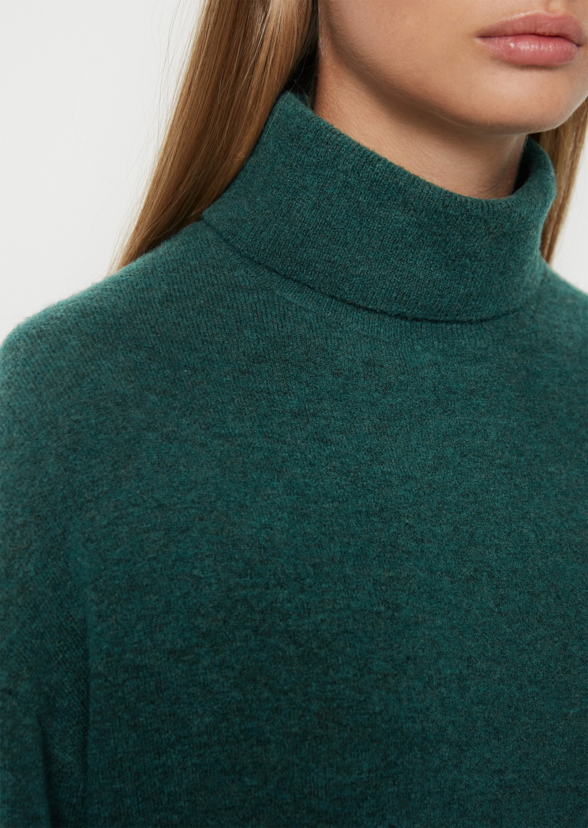 Softer Rollkragenpullover oversizeaus edlem Schurwolle-Mix
