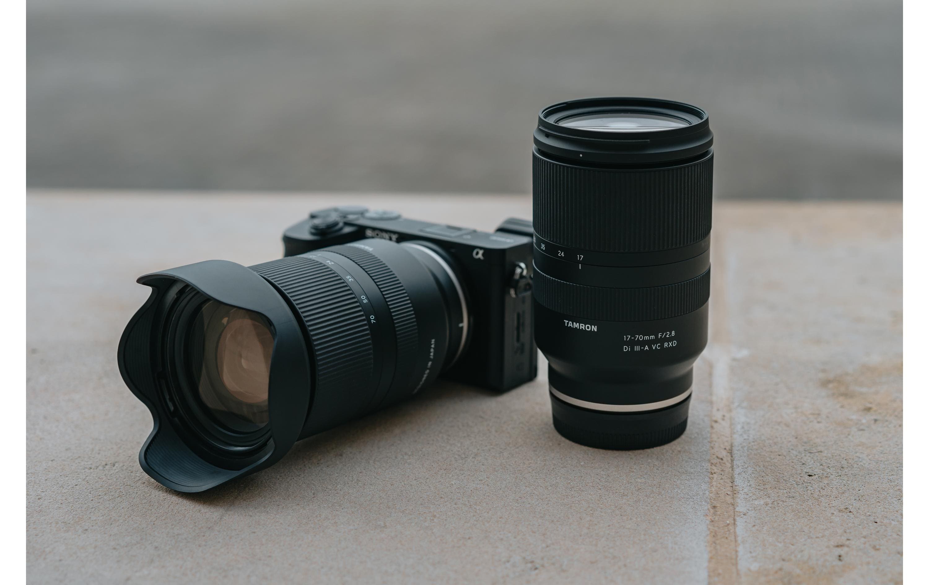 Zoomobjektiv AF 17-70mm F/2.8 Di III-A VC RXD Sony E-Mount<br>Innovatives Zoomobjektiv mit hoher Bildqualität