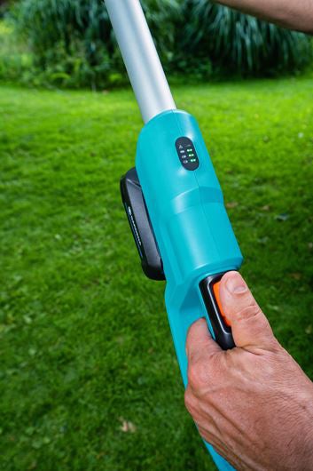 Gardena accu heggenschaar telescopische THS 42/18V P4A set