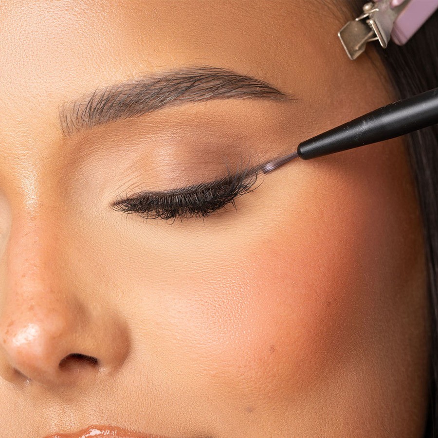 Brushworks No. 23 Precise Liner Brush