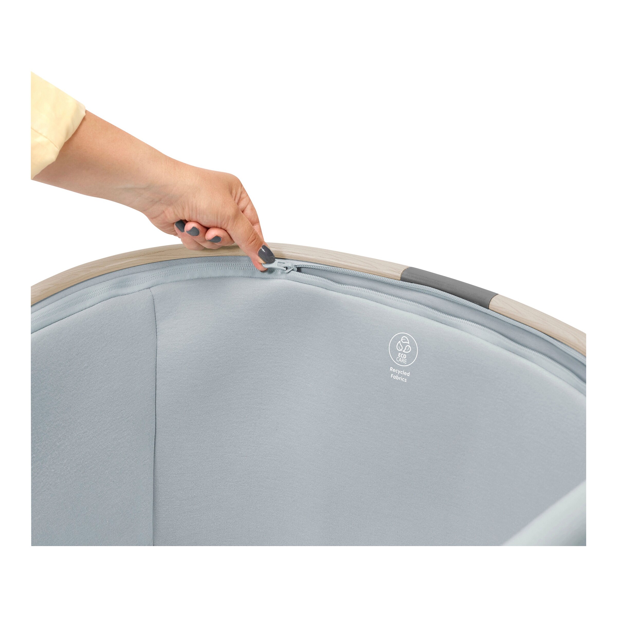 Maxi-Cosi Beistellbett Iora Beyond Grey Eco