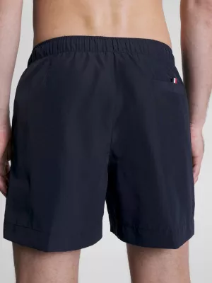 Calções de banho de comprimento médio com o logótipo da Hilfiger.