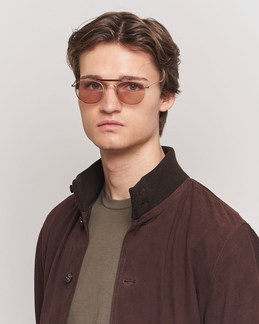 Eyevan 7285 Dazzling Sunglasses Gold