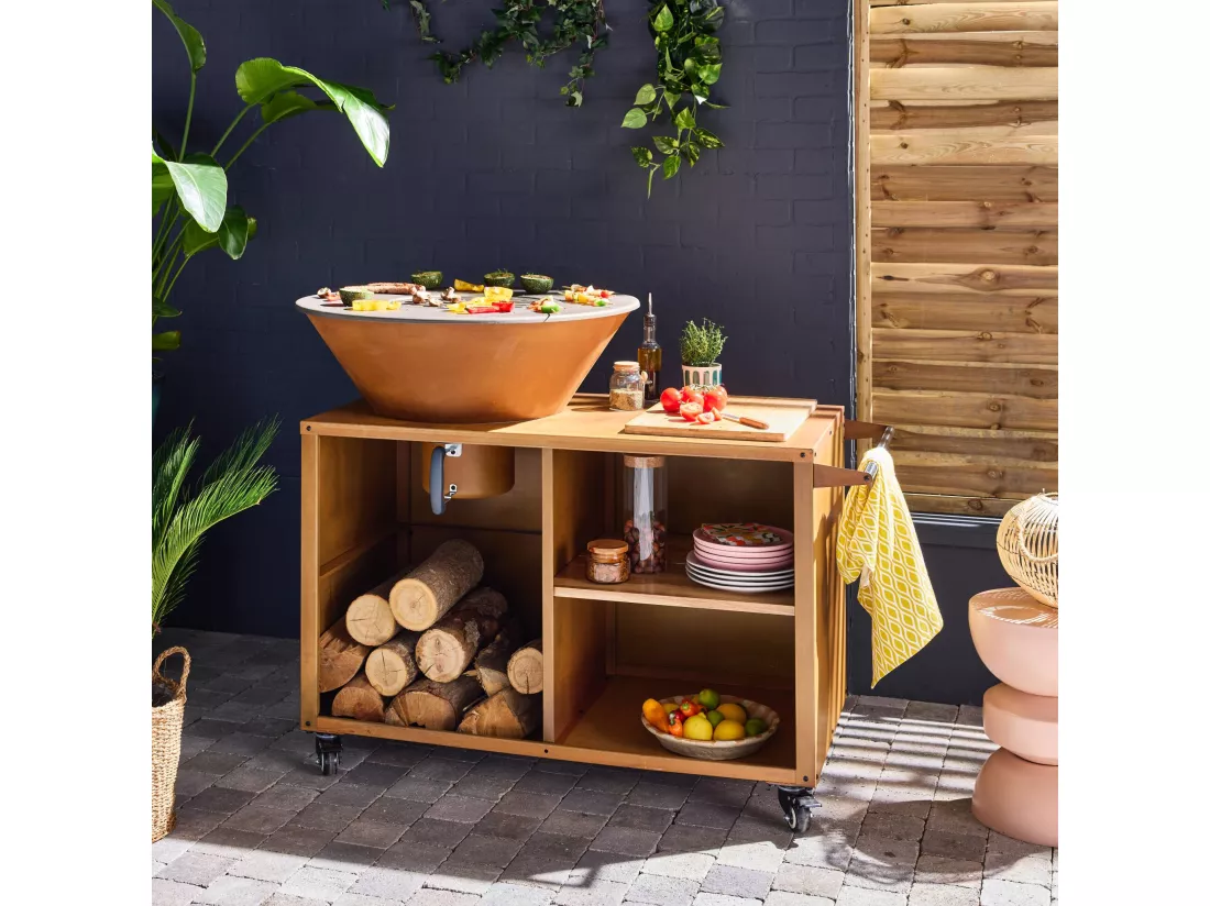 Braséro de cuisson Ø80cm - Stromboli - coloris corten avec grille de cuisson et espace de rangement. L 138 x P 82 x H 114 cm