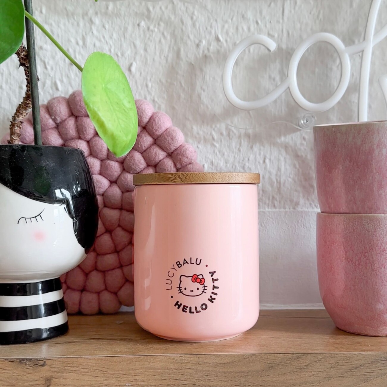 LucyBalu SNACK BAR Katzen Leckerlidose - Hello Kitty Edition