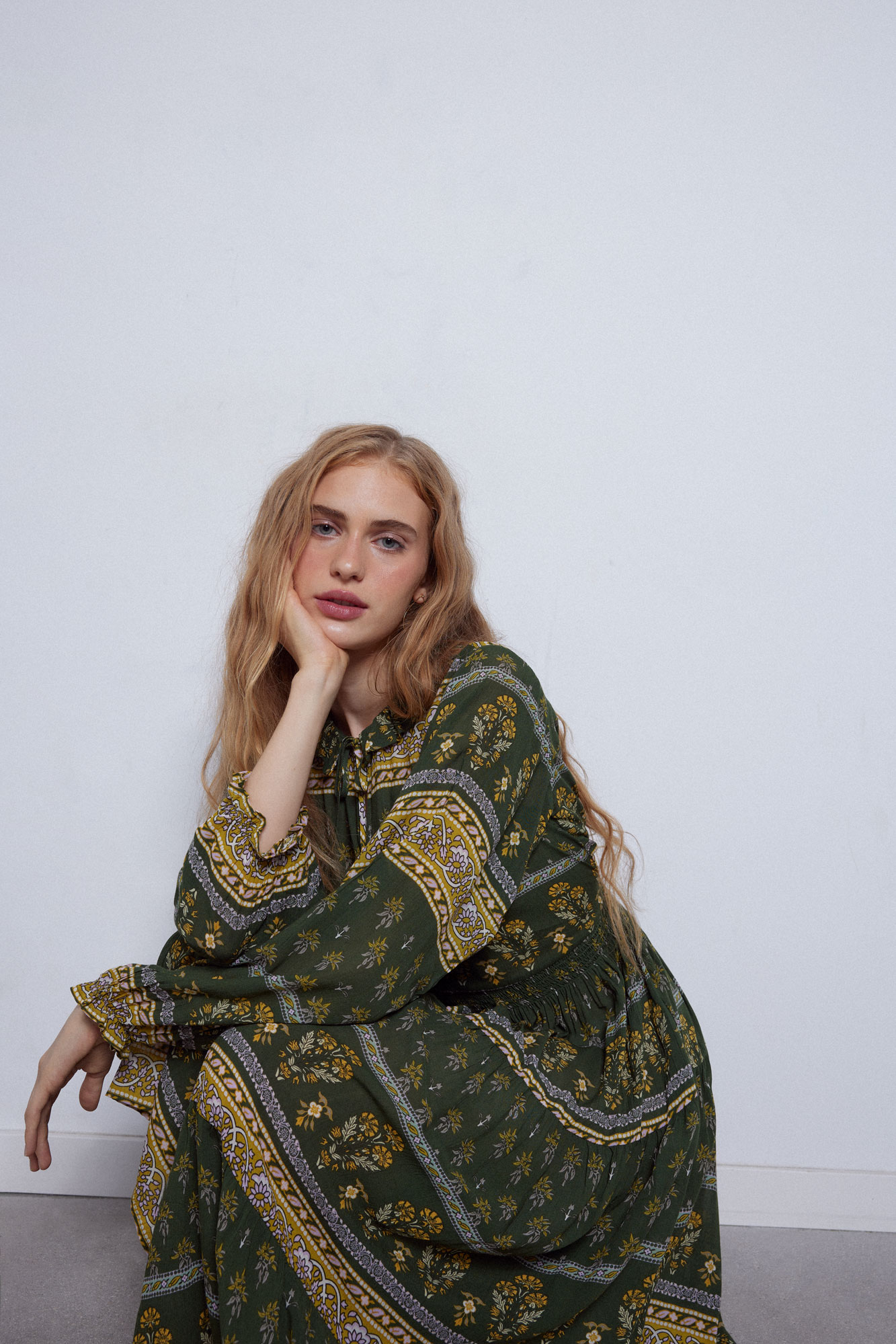Vestido longo com estampa floral