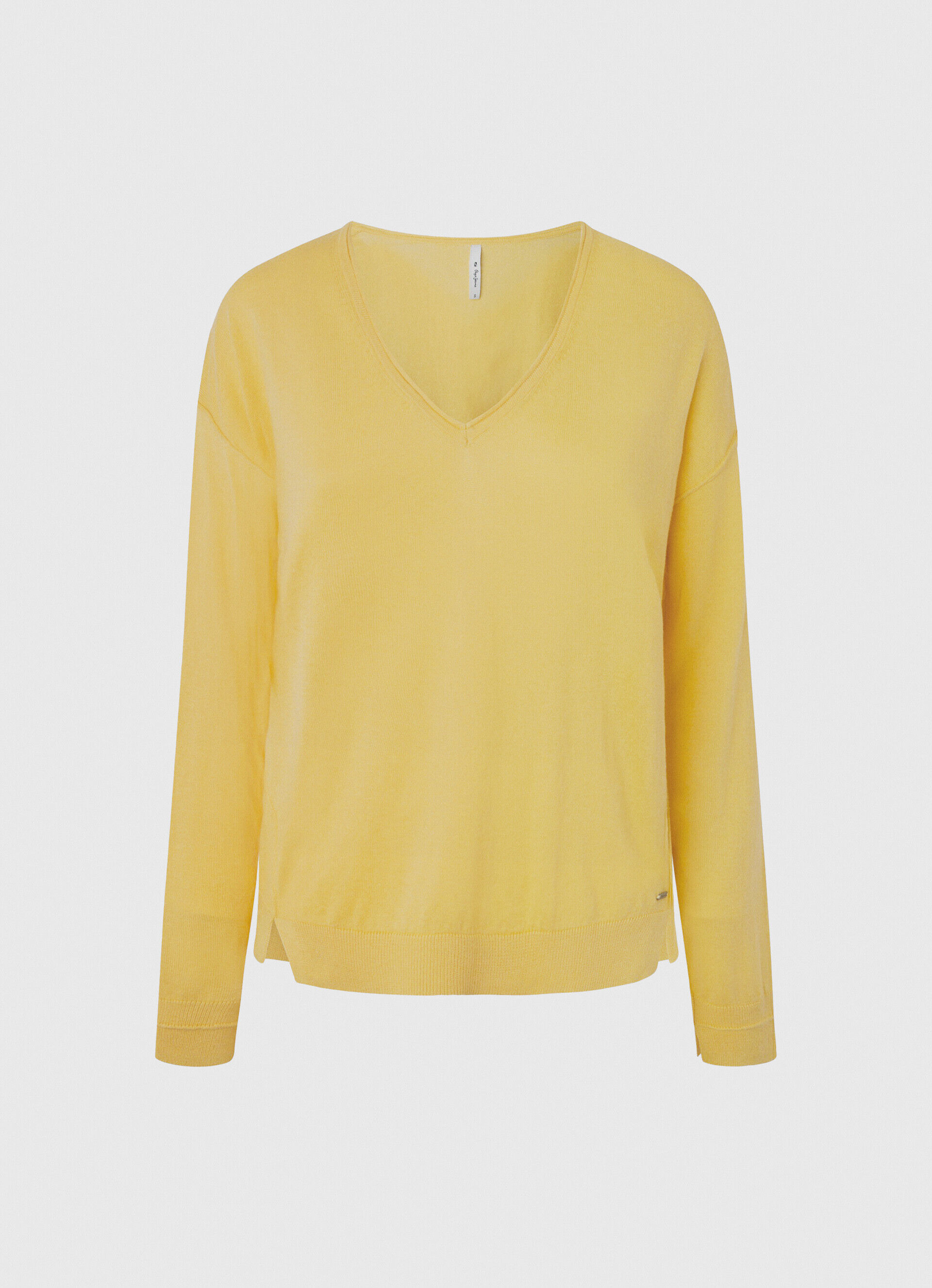 CAMISETA DE MALHA COM DECOTE V RELAXADO - brilhante