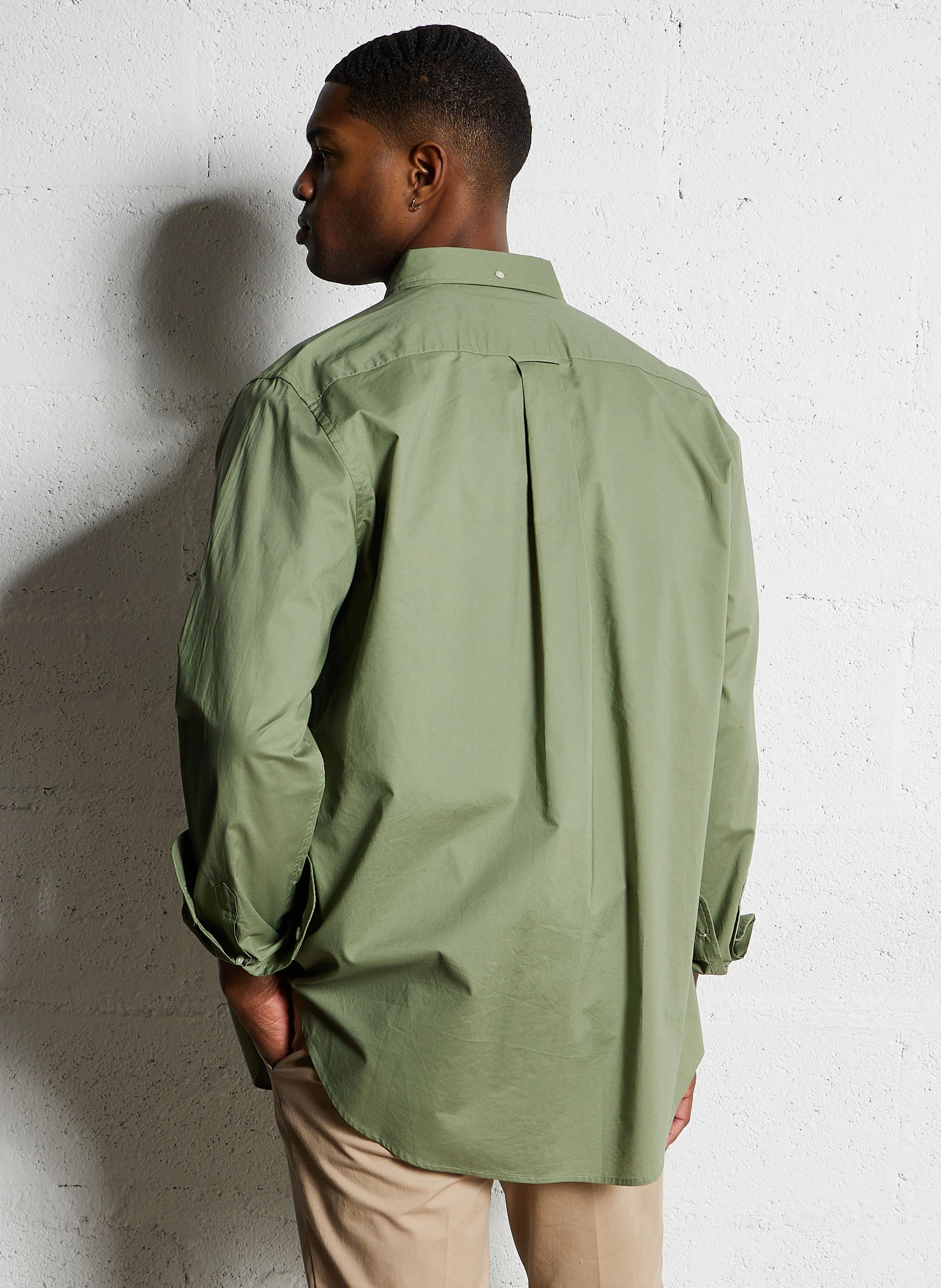 Chemise droite col américain en coton recyclé | Vert