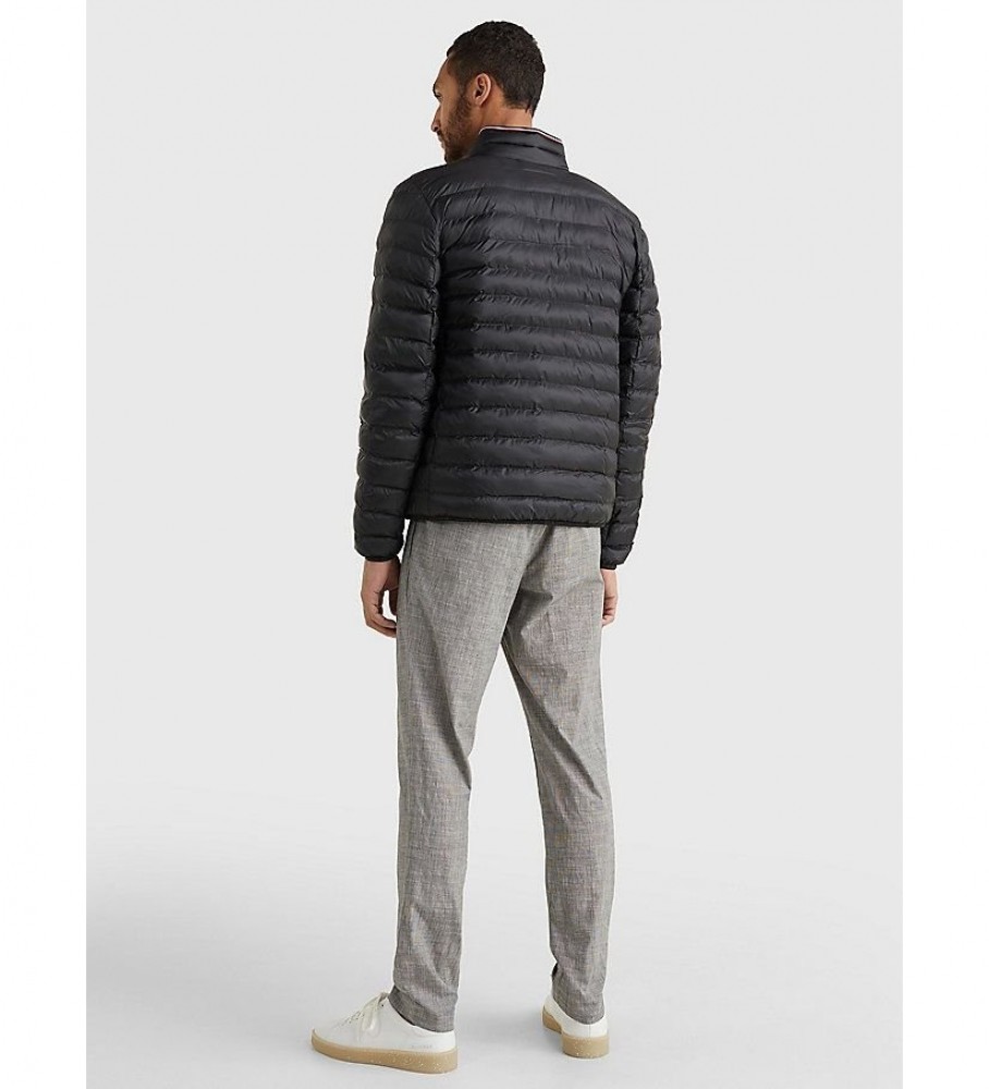 Jaqueta Tommy Hilfiger Core Packable, preta