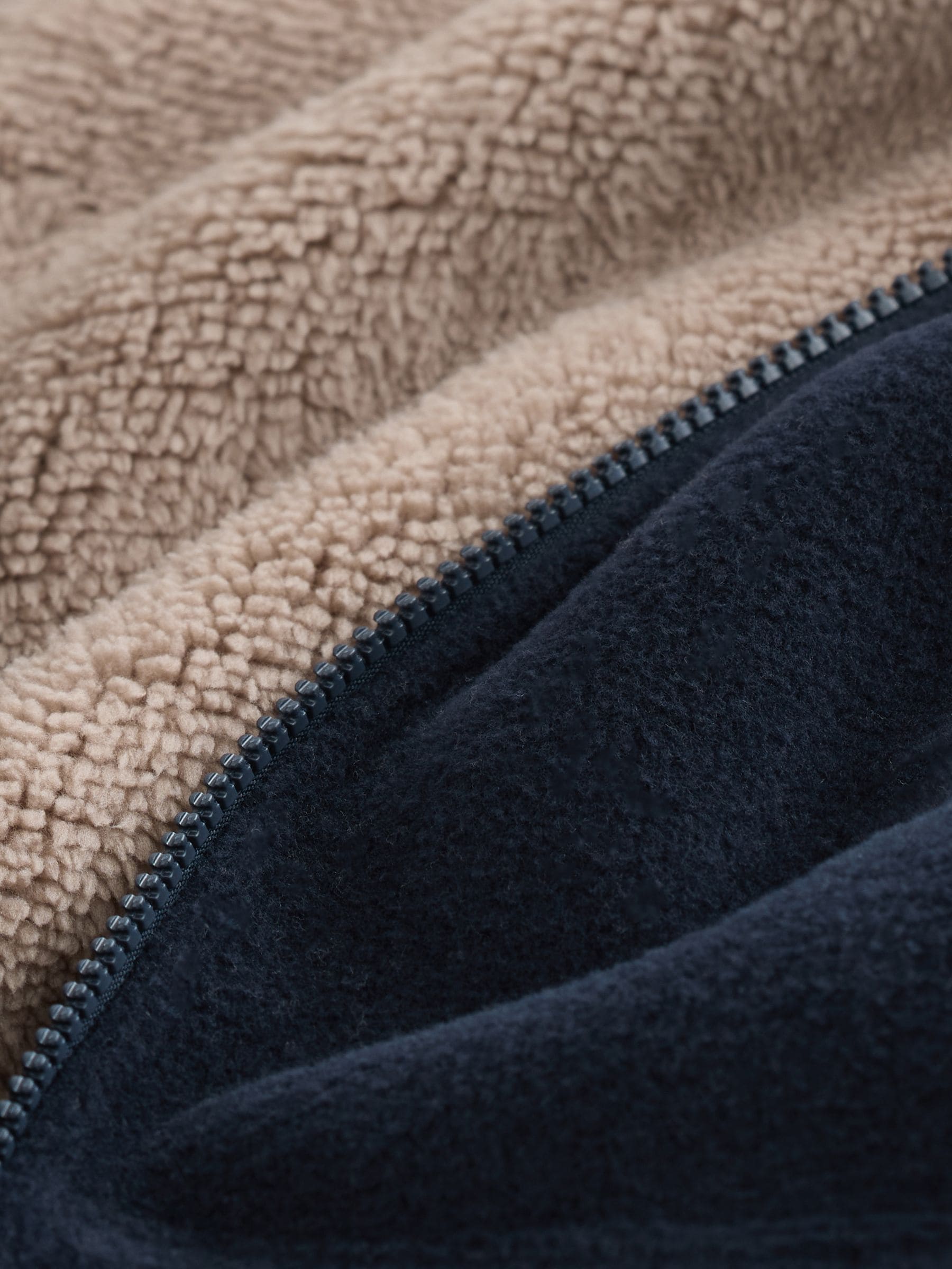 Donkerblauw - Hoodie met geborstelde borg en fleece voering