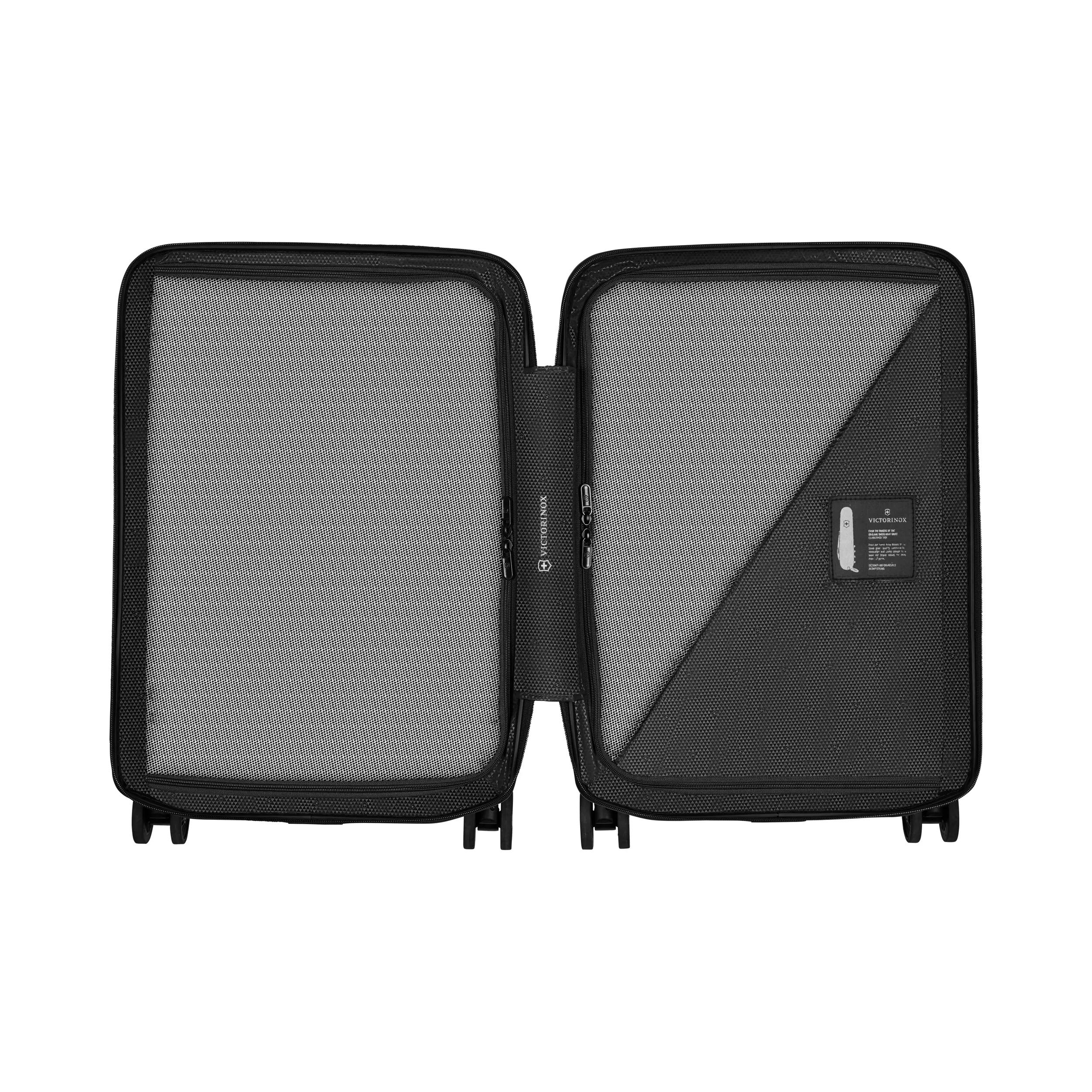Airox Frequent Flyer Hardside Carry-On-Silber