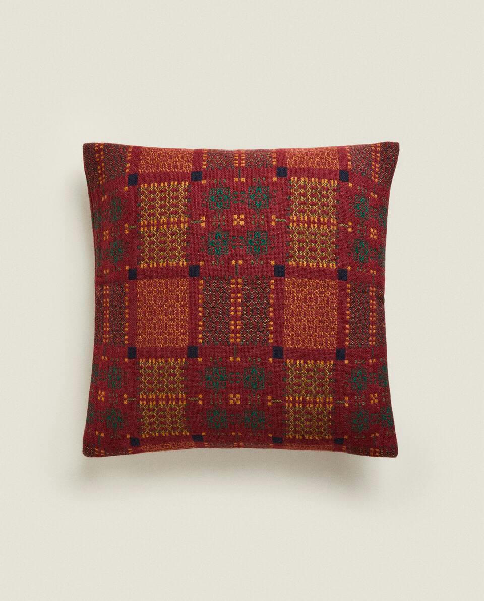 CAPA DE ALMOFADA EM LÃ JACQUARD MULTICOLORIDA