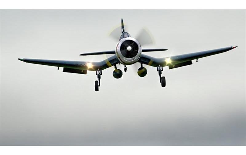 Warbird F4U Corsair 1100 mm PNP<br>Scale Warbird mit 3S Brushless Antrieb