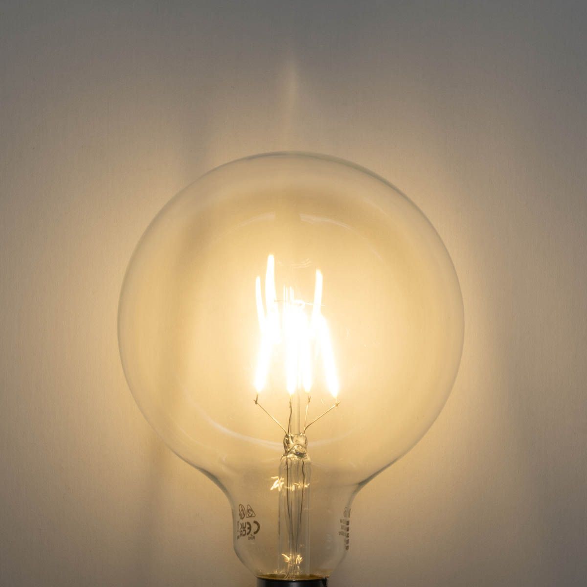 E27 dimbare LED spiraal filament G125 5W 450 lm 2700K