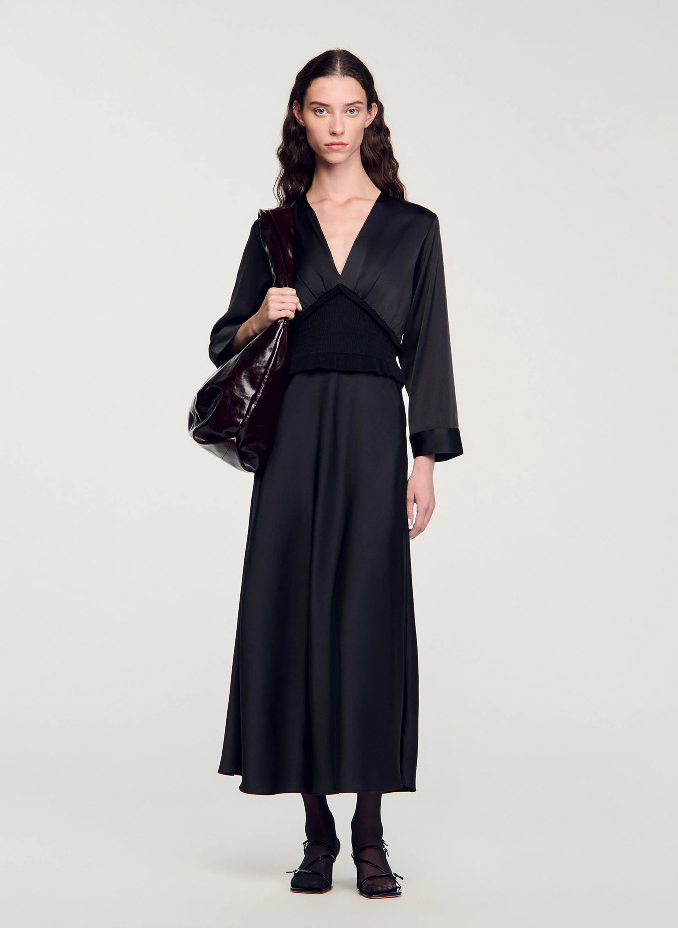Robe longue satinée| Noir
