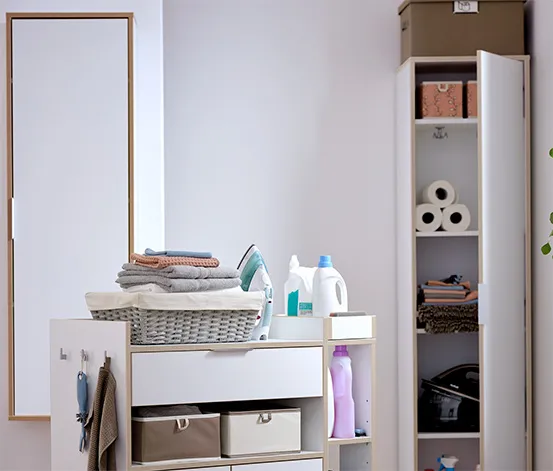 Hängender Universalschrank