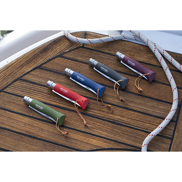 Couteau pliant N°08 baroudeur bleu foncé 8,5 cm Opinel