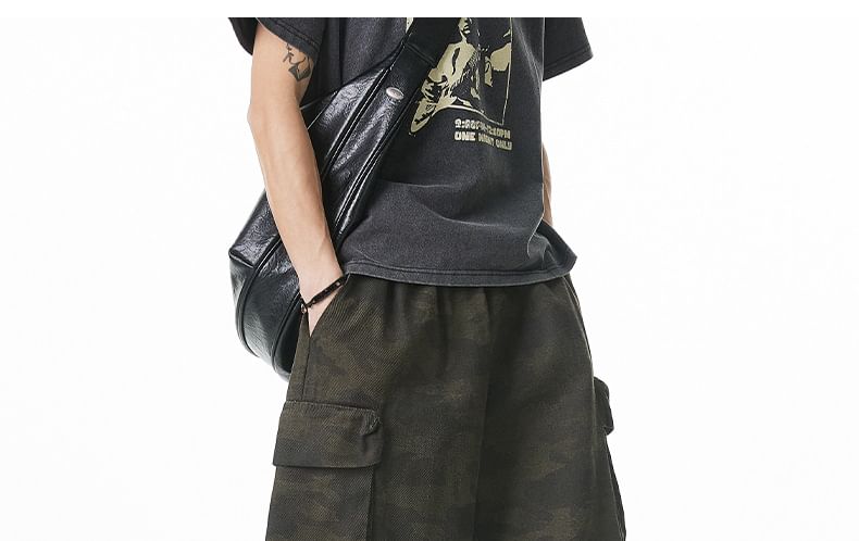 AXEN - Cargoshorts met elastische taille en camouflageprint