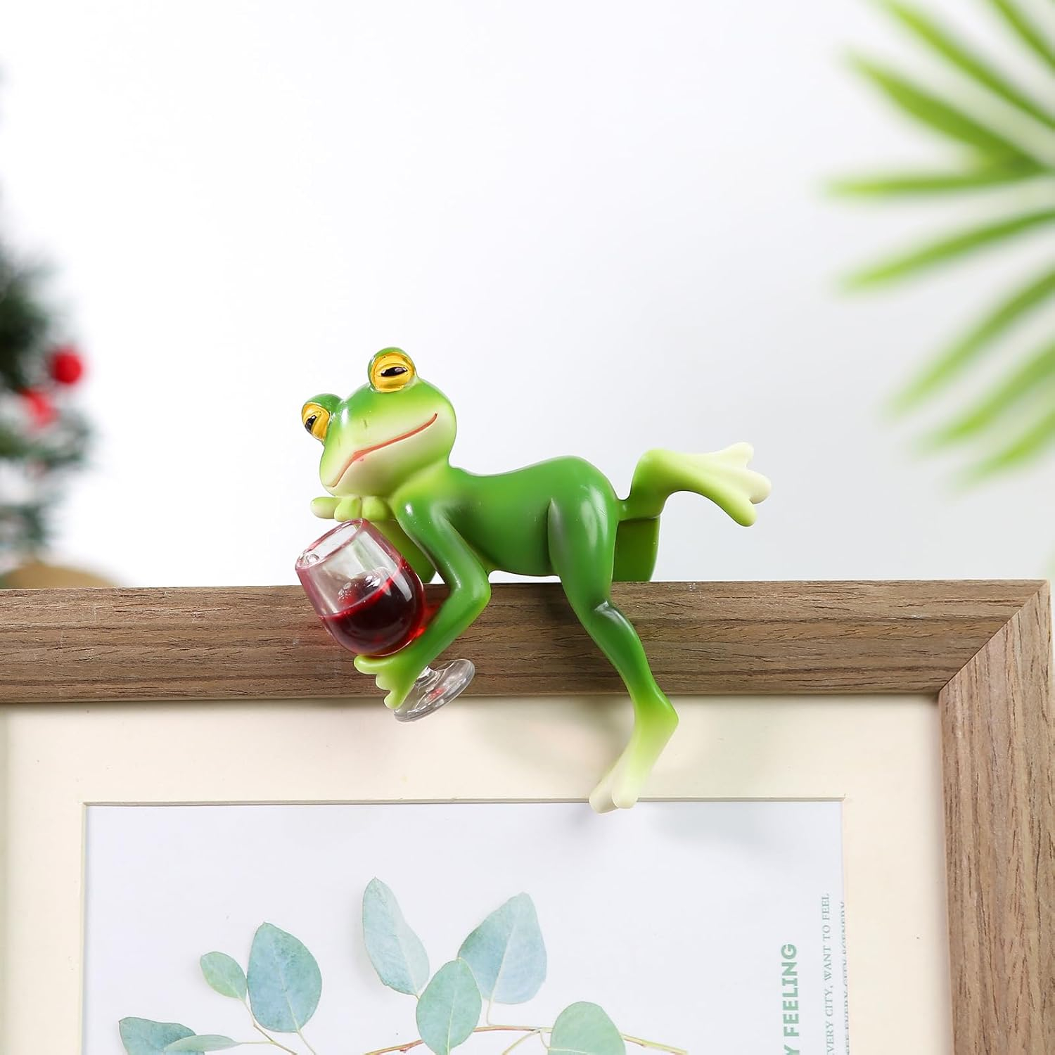(9x7cm) Lustige Miniatur Figur Garten Dekoration Mini Frosch mit Weinglas für Blumentopf / Garten - Grün