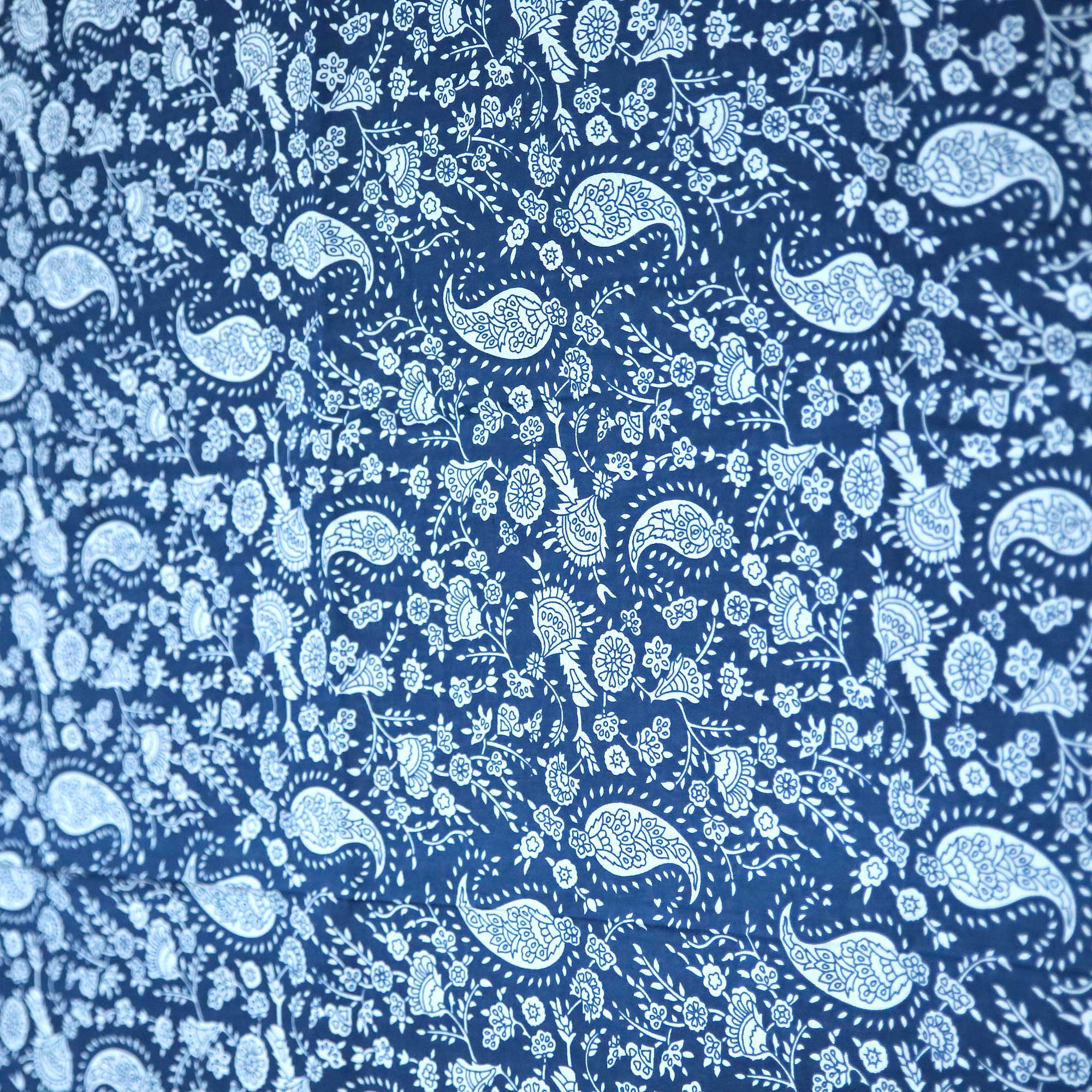 Tagesdecke 'Paisley', blau, weiß, L 240 cm, B 213 cm von fischer's lagerhaus