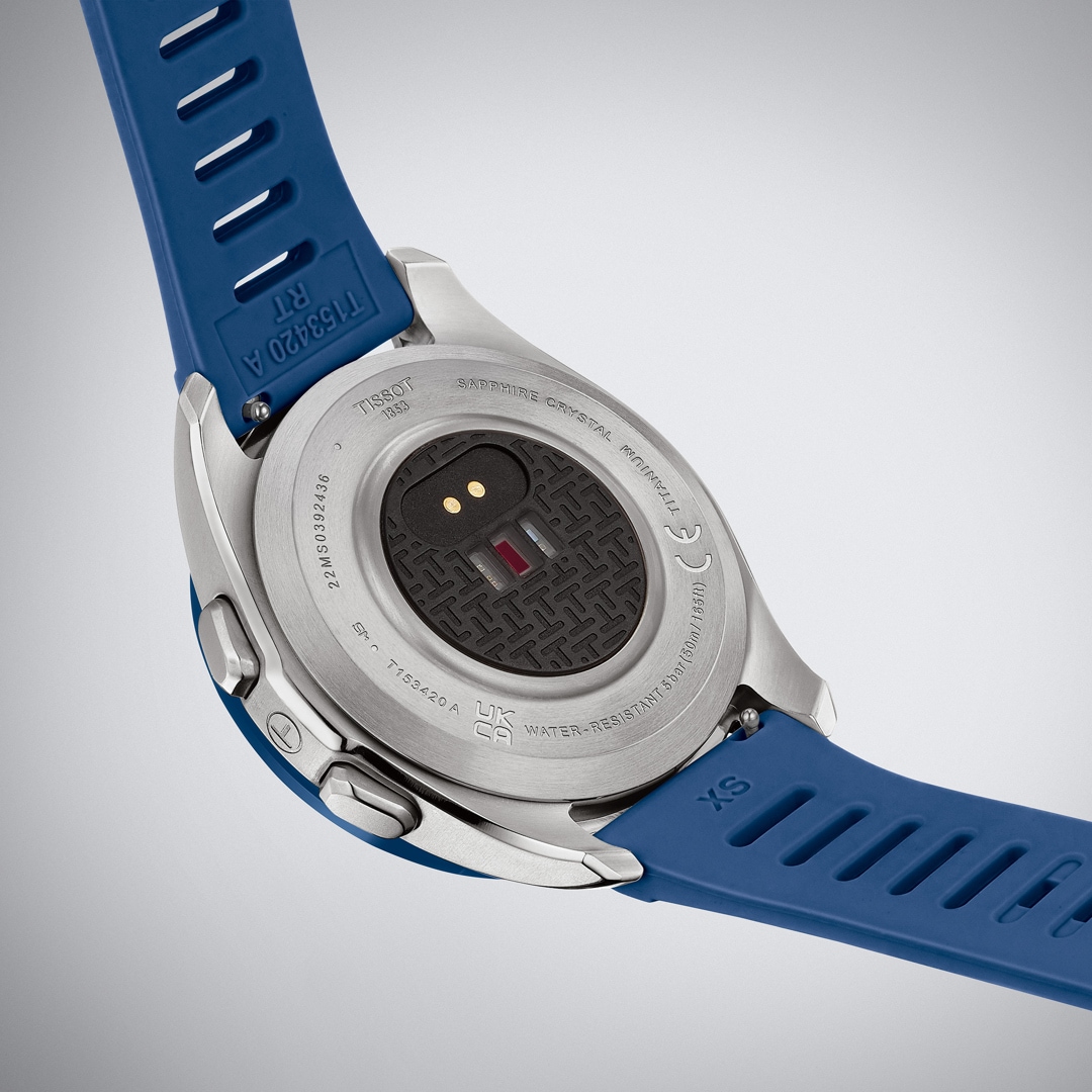 Tissot T-Touch Connect Sport Smartwatch Titan mit blauem Silikonarmband