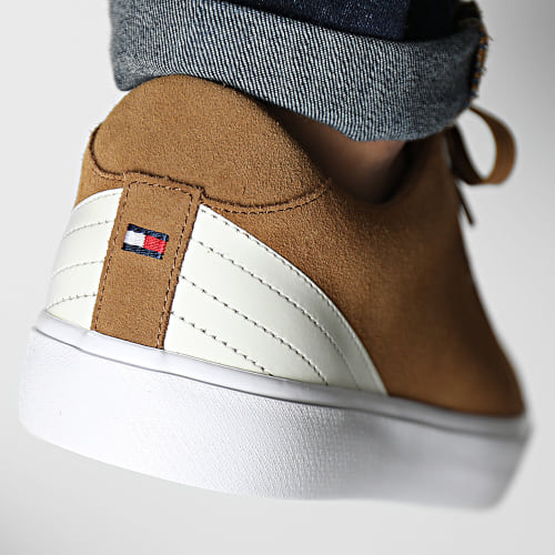 Baskets Hi Vulcan Core Low Suede 4817 Desert Khaki