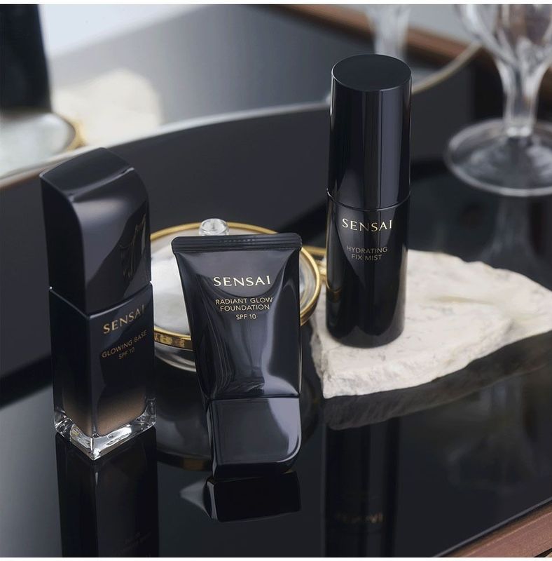 Sensai - Radiant Glow Foundation - 30ml