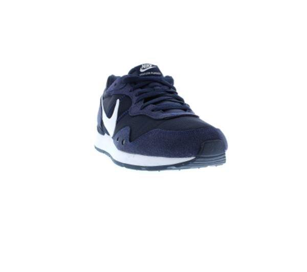 Nike Venture Runner Trainers Mens