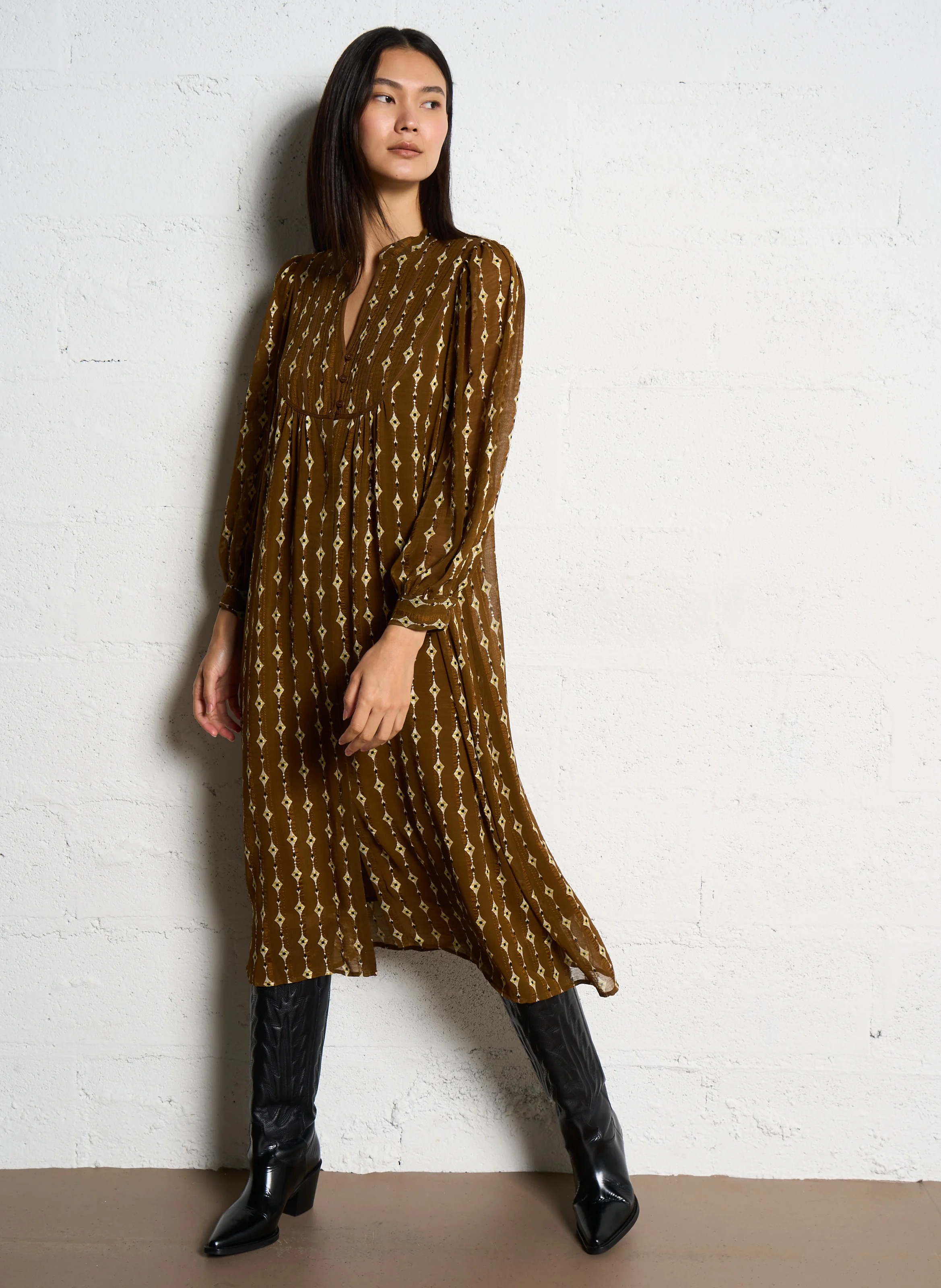 Robe longue col V imprimée | Marron