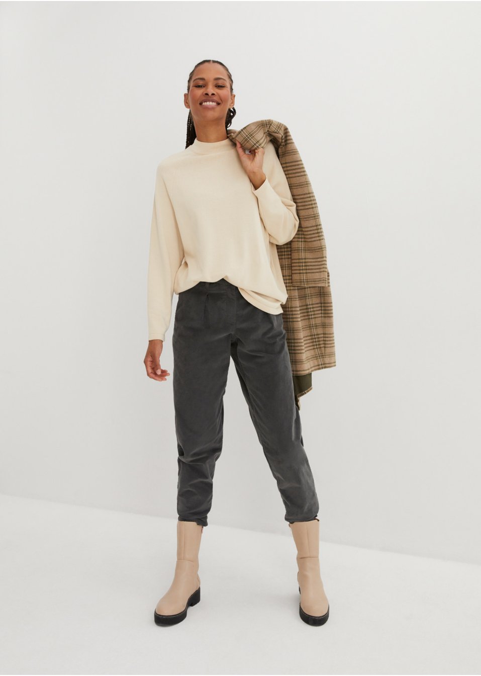 Pull avec col montant