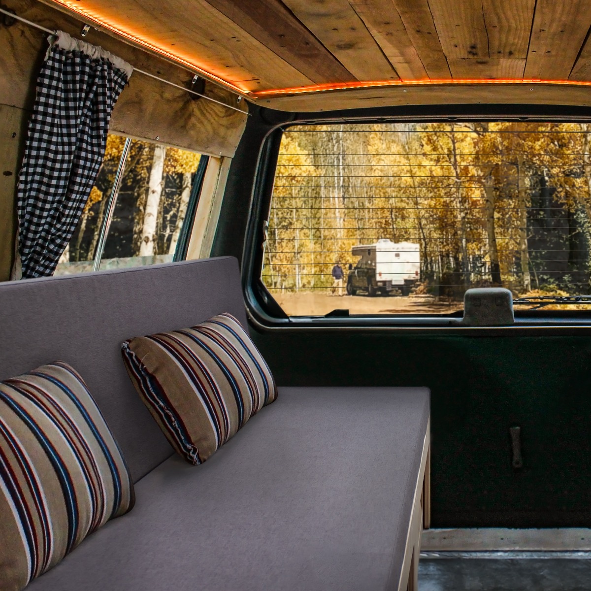 Monstershop camperbusbed