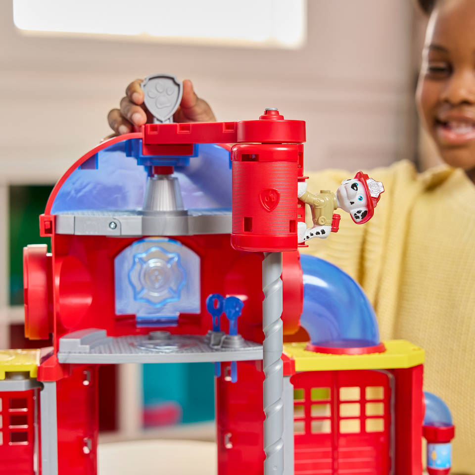 PAW Patrol Brandweerredding brandweerkazerne speelset met figuur