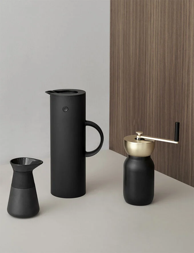 Stelton EM77 termokande 1 l, soft black Soft black