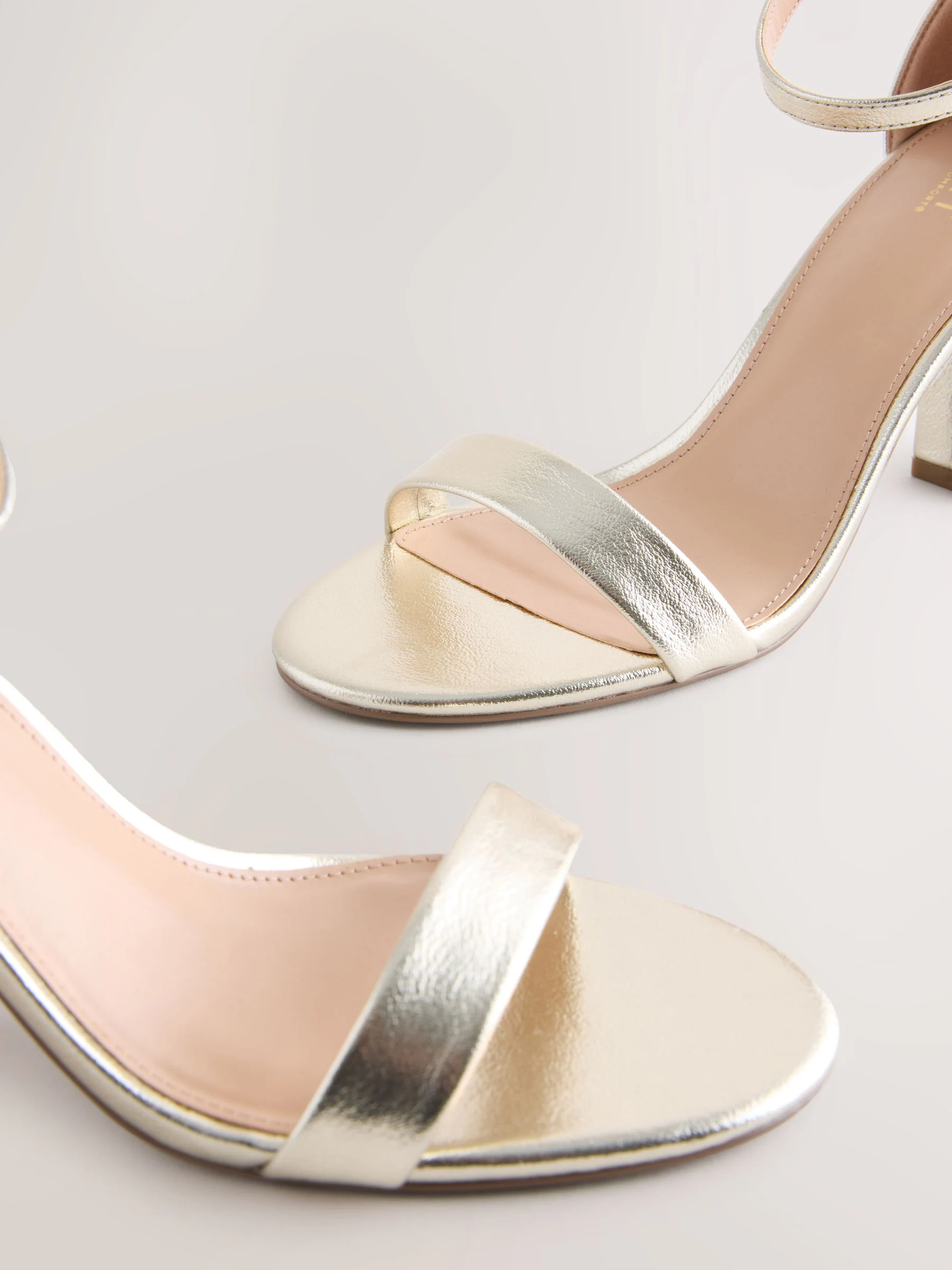 Goud - Sandalen met blokhak