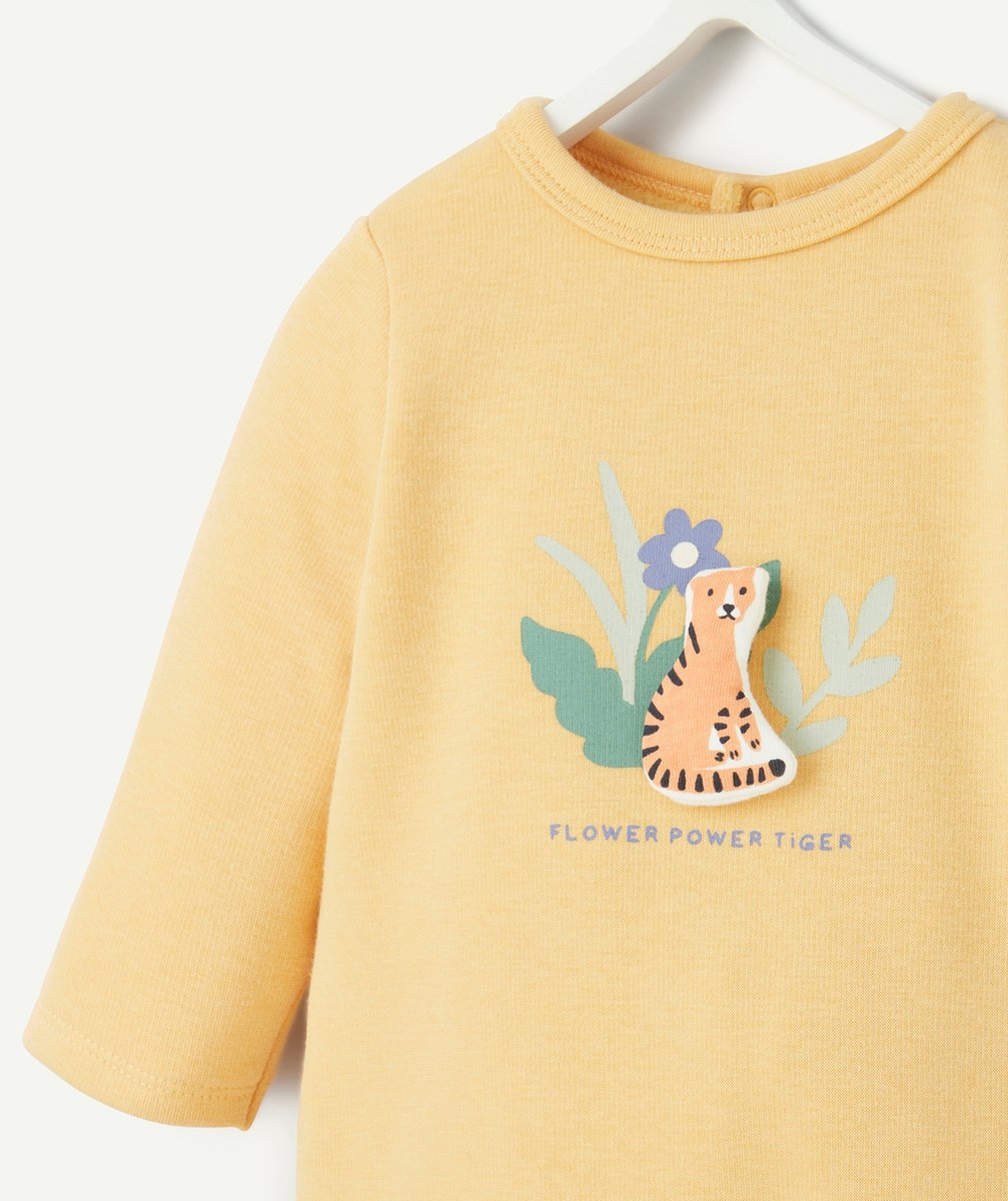 DORS-BIEN BÉBÉ EN FIBRES RECYCLÉES JAUNE AVEC TIGRE EN RELIEF