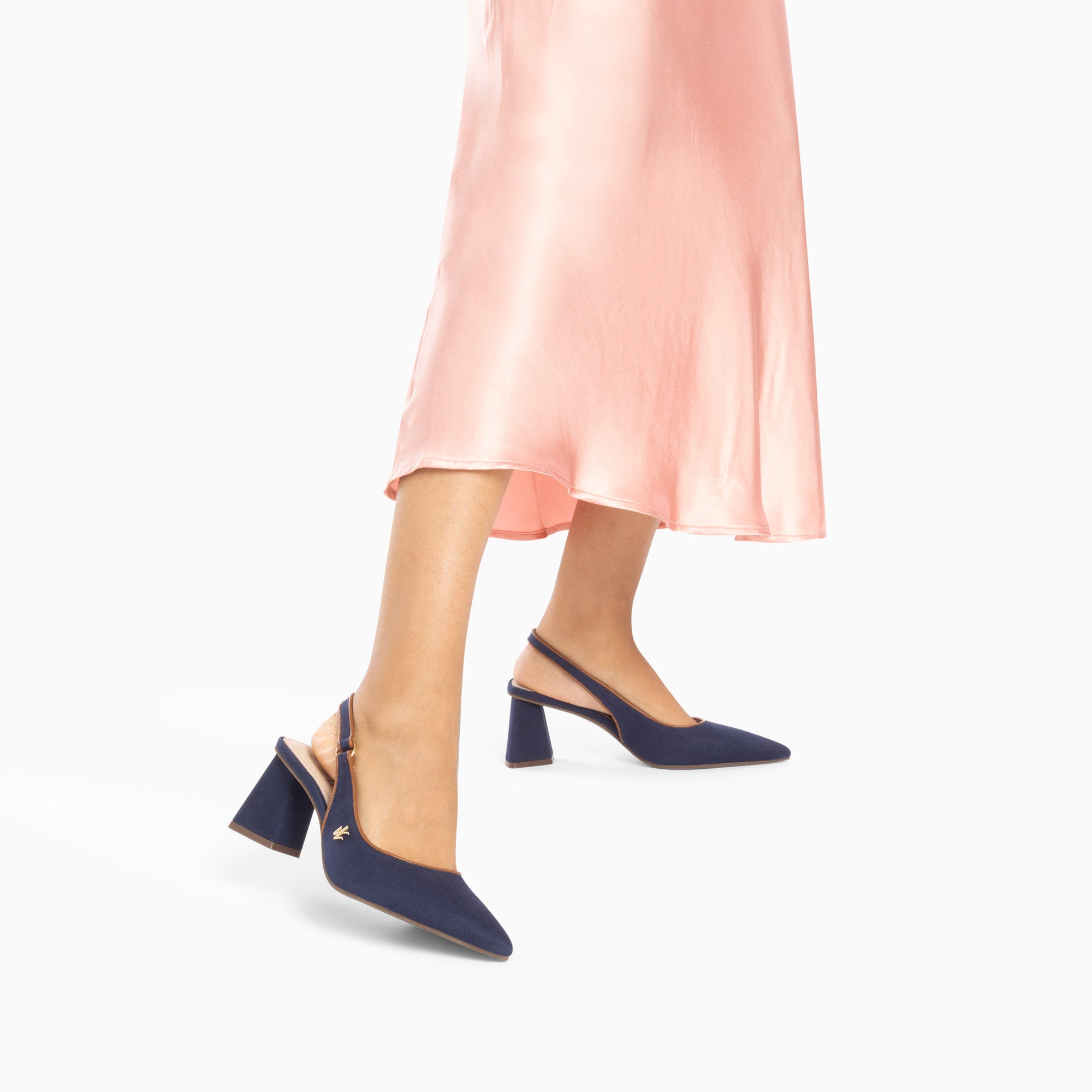 Escarpins-Escarpins slingback Lara marine à bout pointu