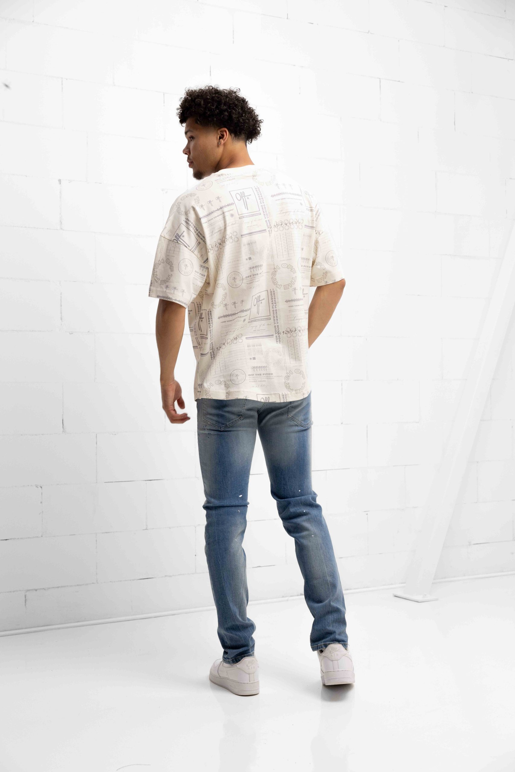 Off The Pitch Chip Oversized T-Shirt