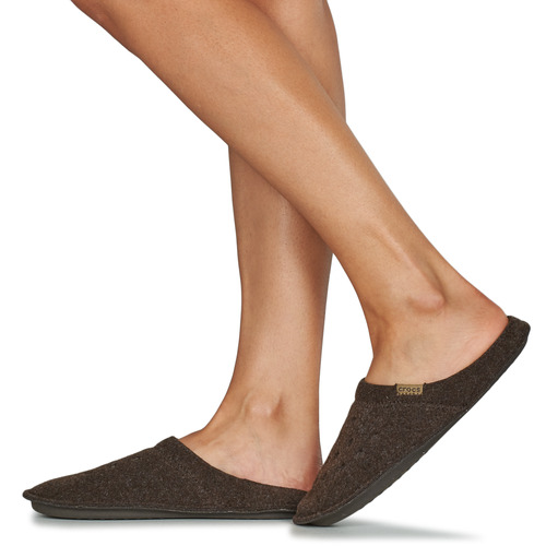 Crocs - CLASSIC SLIPPER - Marron
