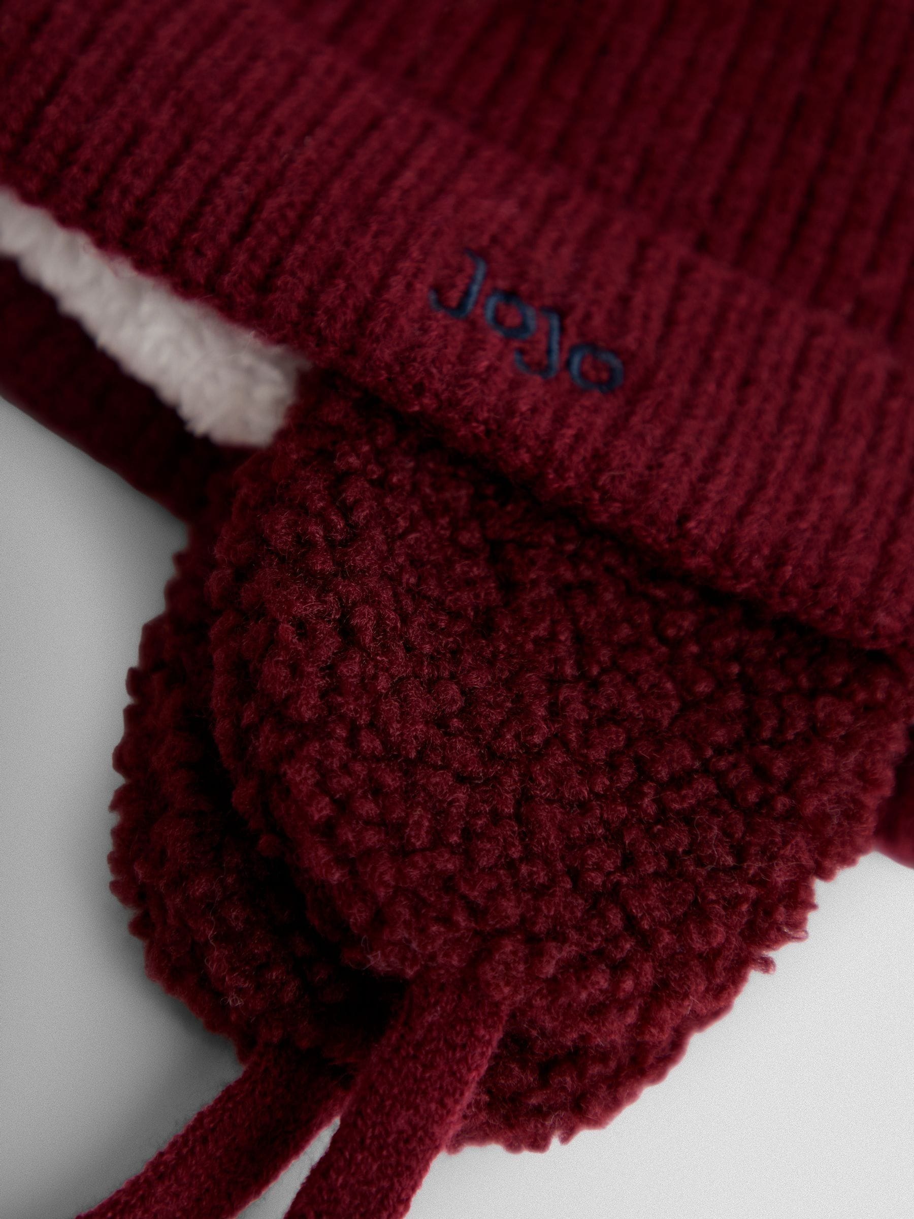 Paars - JoJo Maman Bébé Embroidered Cable Hat
